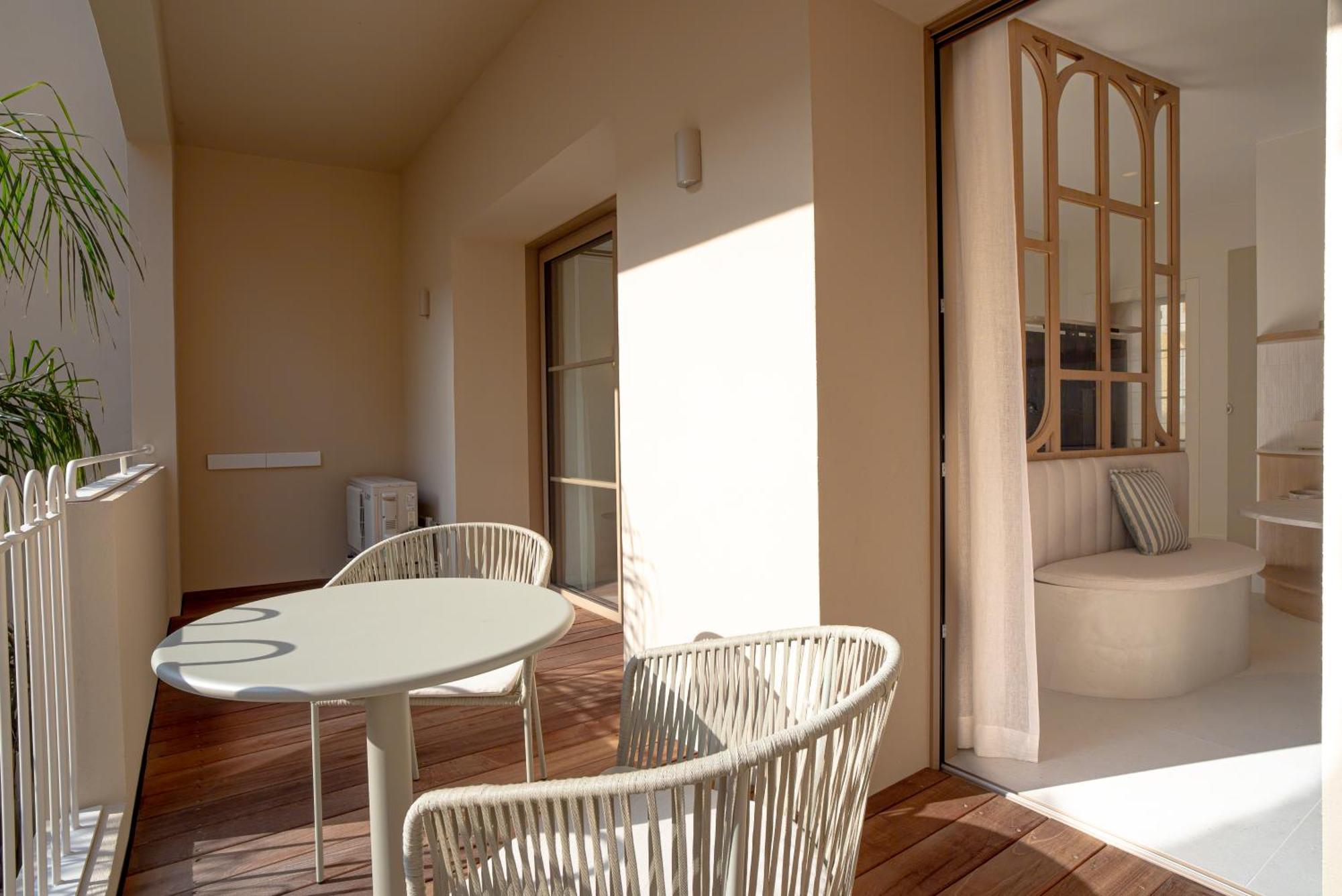 Studios Raffines Avec Terrasses - Plages, Ville Et Gare A Pied - Maison Raphael Saint-Raphaël Eksteriør bilde